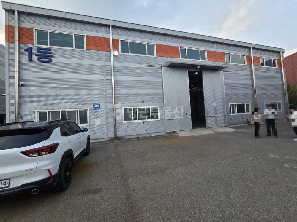 충청남도 천안시 동남구 성남면 공장/창고 사진 1