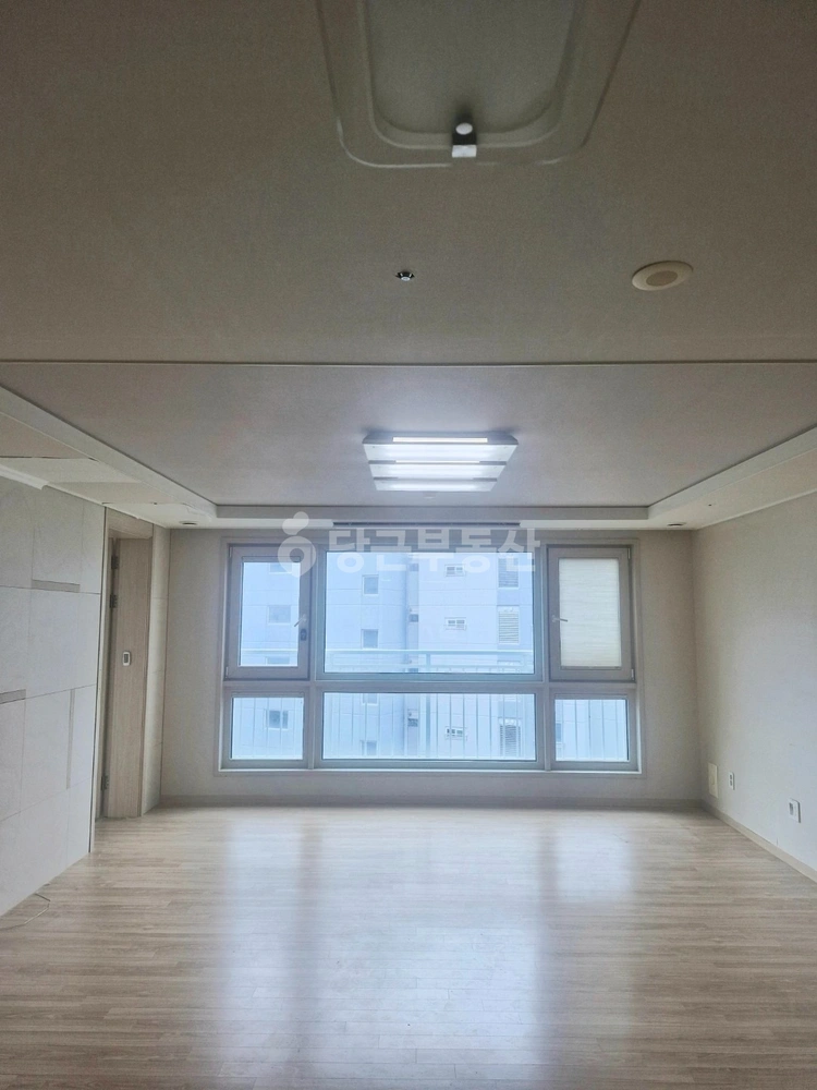 부산광역시 강서구 명지동 아파트 사진 1