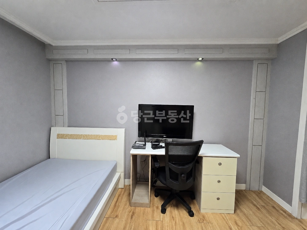 대전광역시 유성구 신성동 원룸 사진 1