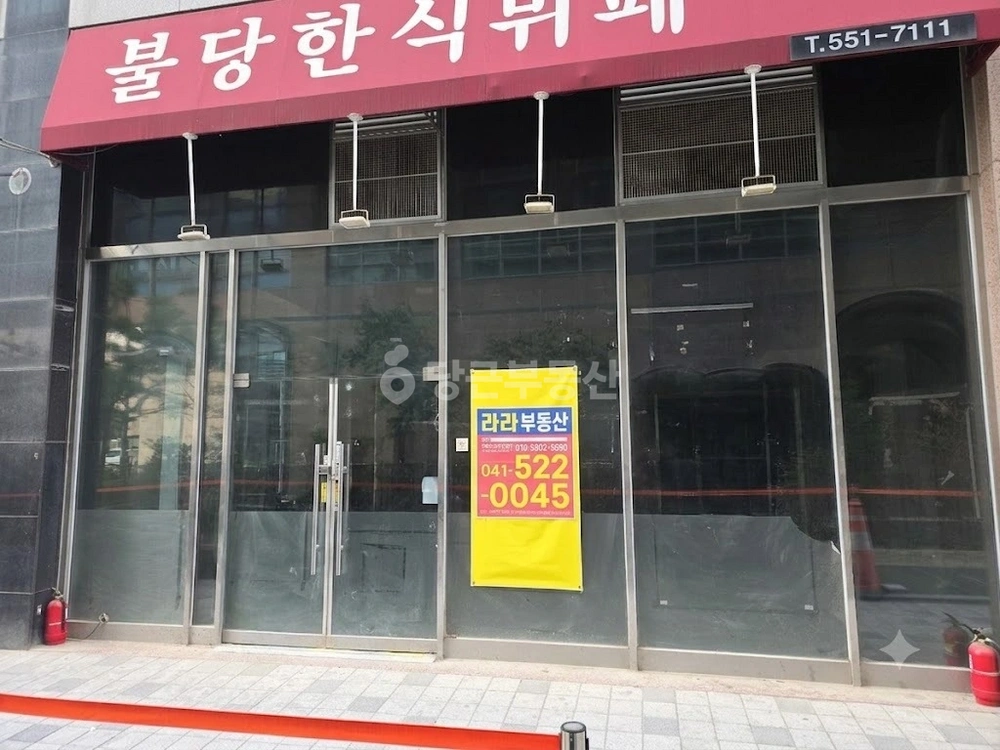 충청남도 천안시 서북구 불당동 상가 사진 1