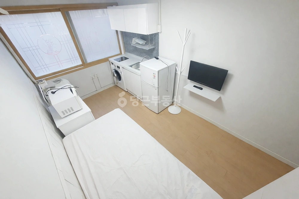 부산광역시 남구 대연동 원룸 사진 1