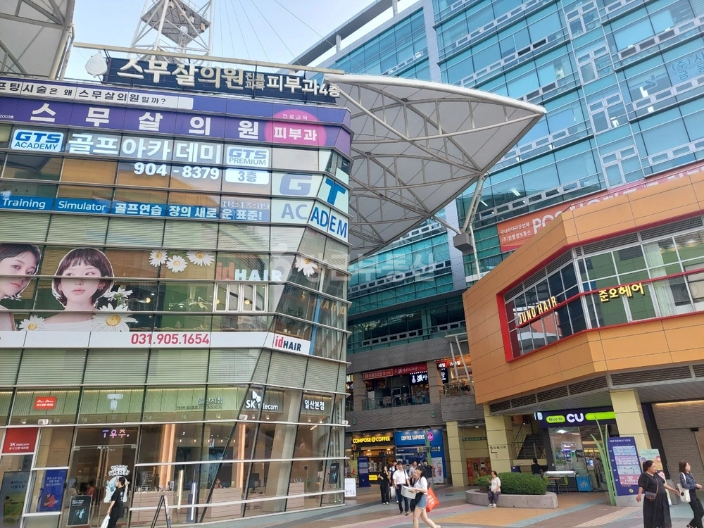경기도 고양시 일산동구 장항동 상가 사진 1