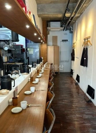 서울특별시 마포구 서교동 상가 사진 1
