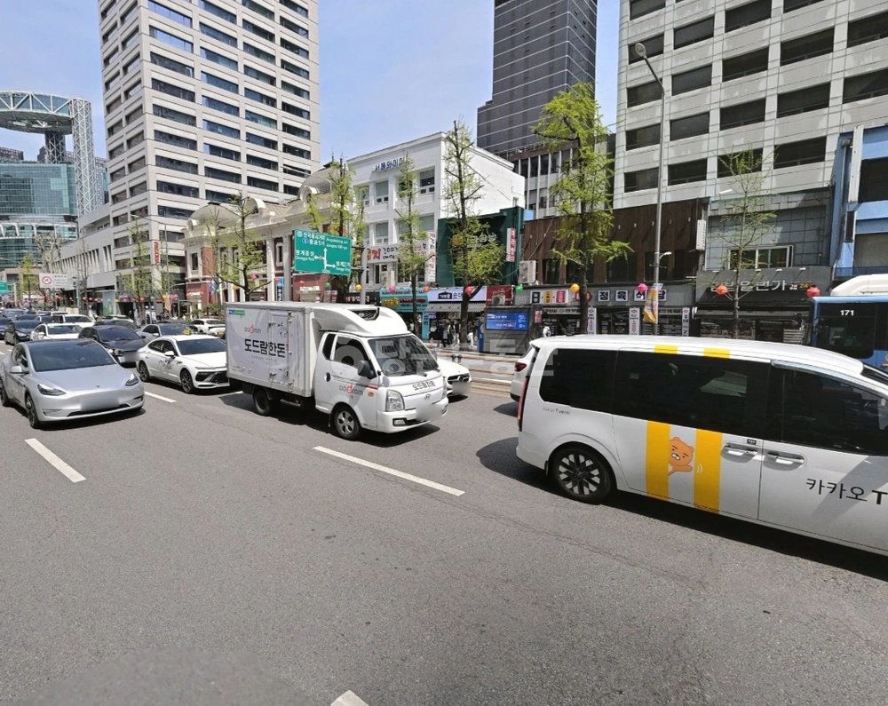 서울특별시 중구 남대문로1가 상가 사진 1