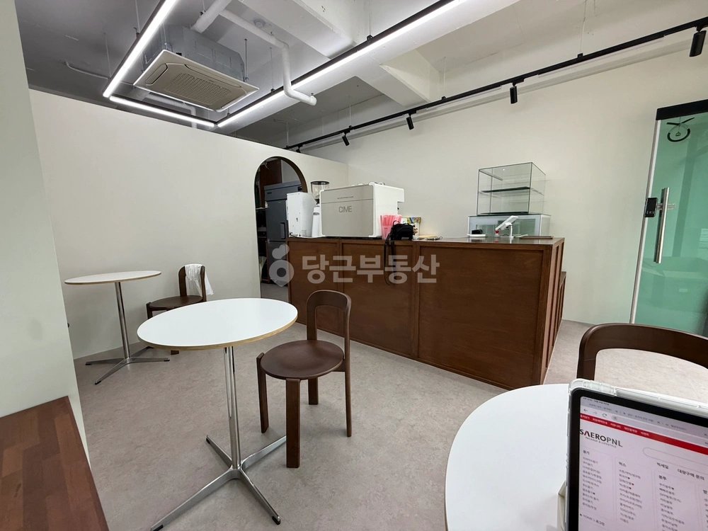 충청남도 천안시 동남구 신부동 상가 사진 1