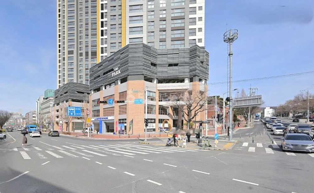 대구광역시 수성구 지산동 상가 사진 1