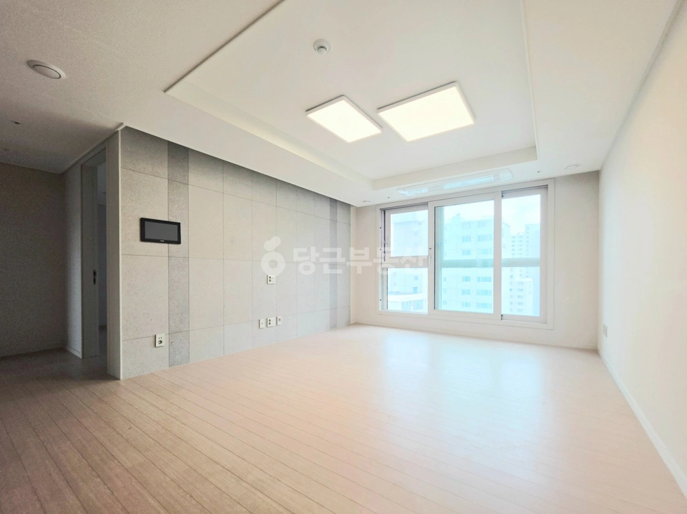 부산광역시 부산진구 연지동 아파트 사진 1