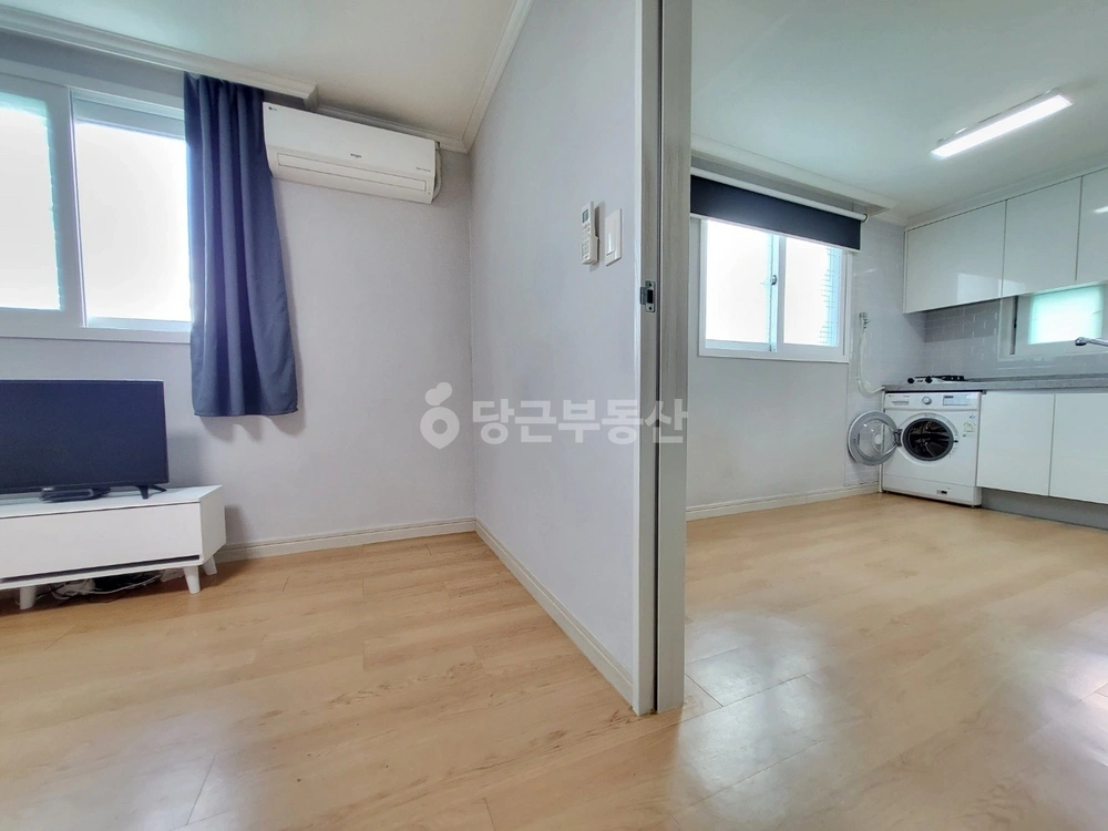 부산광역시 부산진구 초읍동 원룸 사진 1