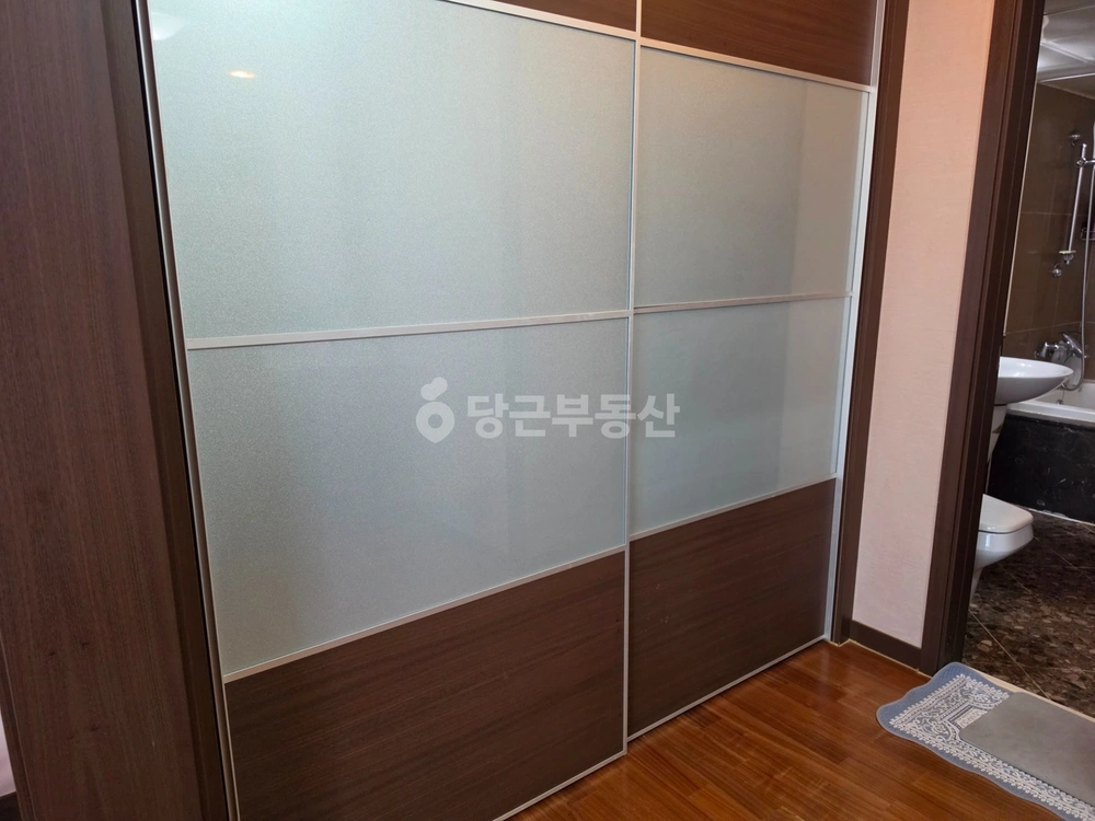충청남도 천안시 동남구 신방동 아파트 사진 1