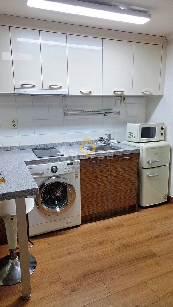 서울특별시 강남구 논현동 원룸 사진 1