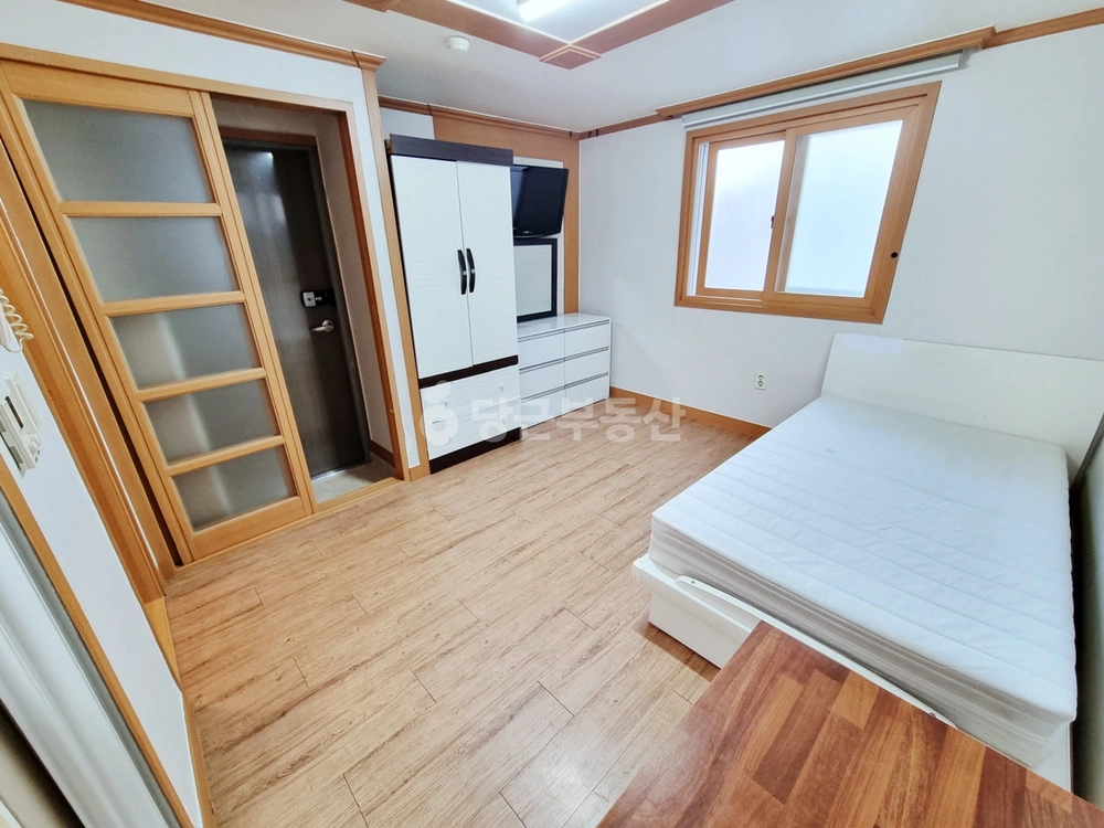 부산광역시 동래구 온천동 원룸 사진 1