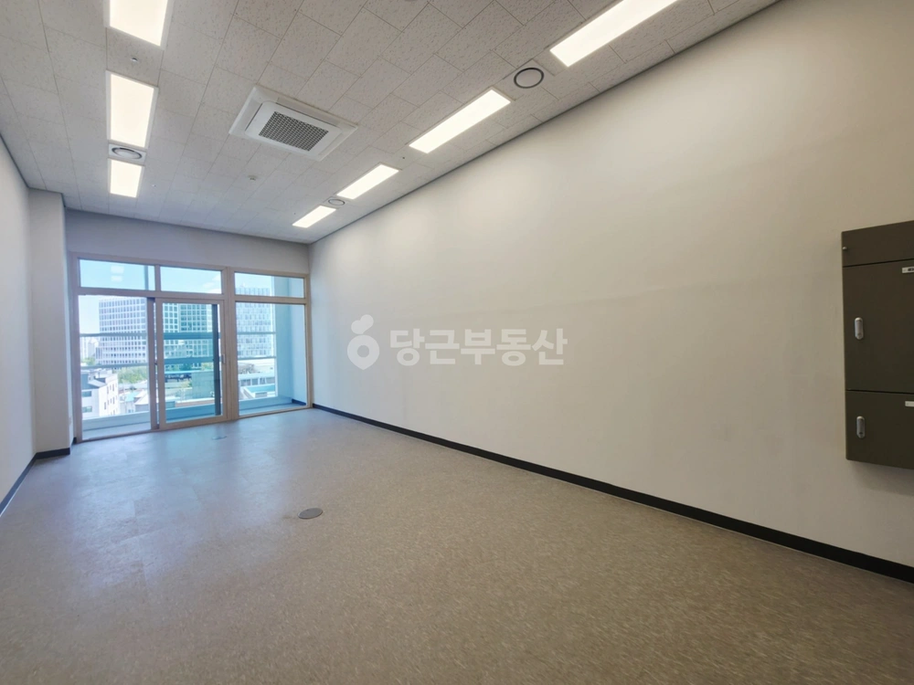 경기도 수원시 영통구 원천동 공장/창고 사진 1