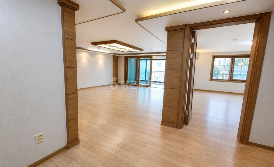 서울특별시 강남구 역삼동 아파트 사진 1