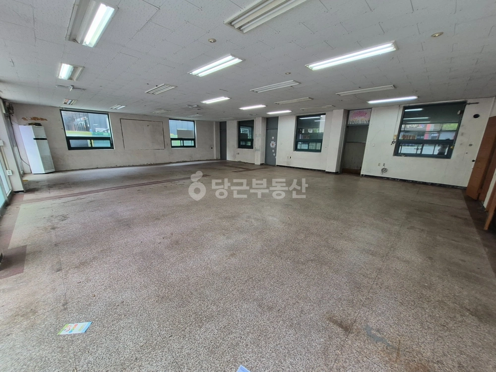 전남광주통합특별시 서구 풍암동 상가 사진 1