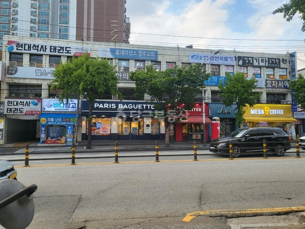 전북특별자치도 전주시 완산구 효자동1가 상가 사진 1