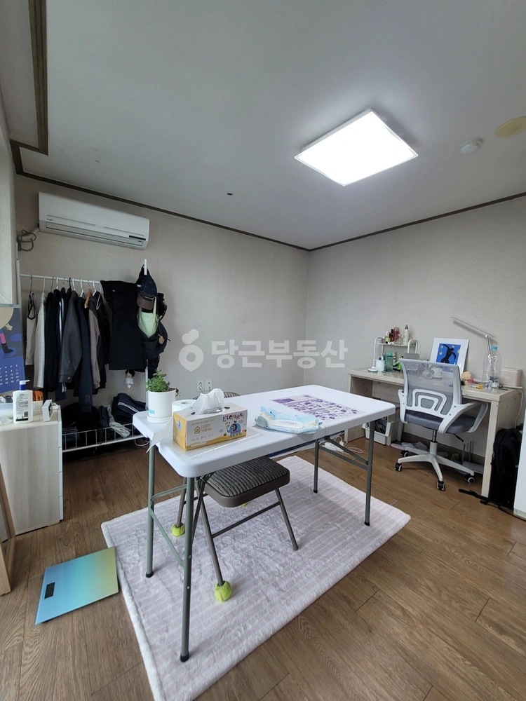 서울특별시 서대문구 창천동 원룸 사진 1