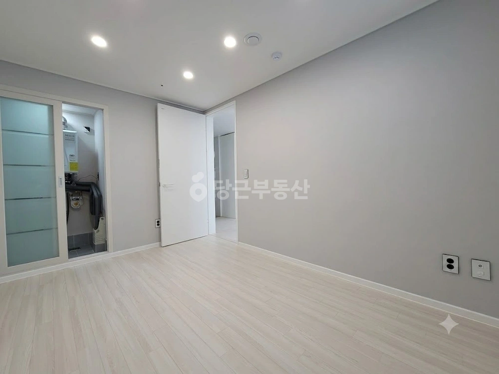 서울특별시 서초구 방배동 원룸 사진 1