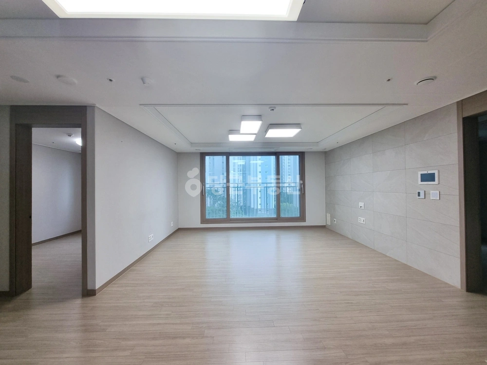 인천광역시 서해구 청라동 아파트 사진 1