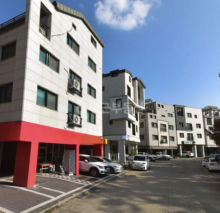경기도 파주시 목동동 상가 사진 1
