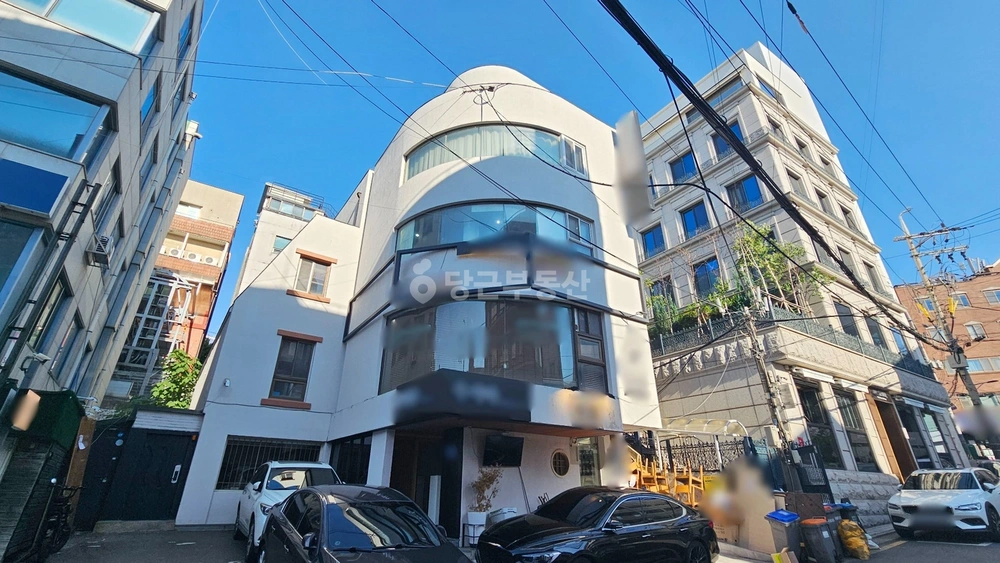 서울특별시 강남구 신사동 상가 사진 1