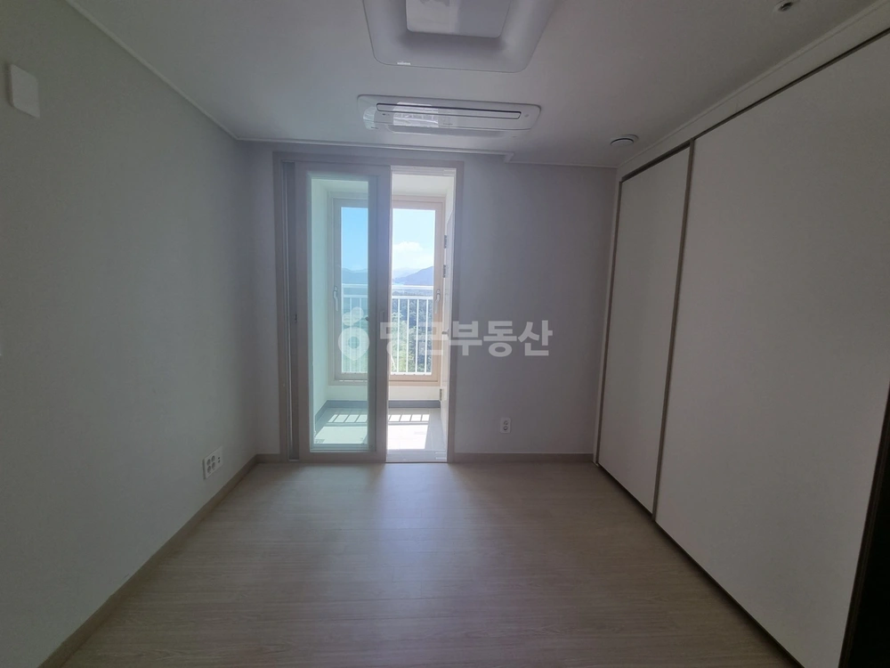 부산광역시 기장군 기장읍 아파트 사진 1