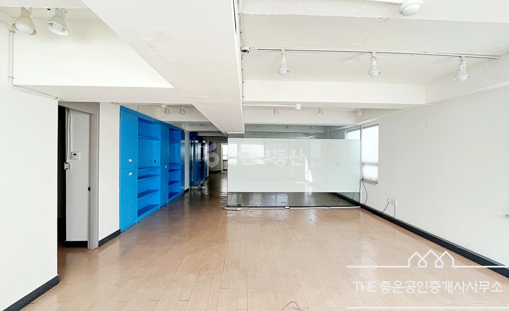 서울특별시 강남구 신사동 사무실 사진 1