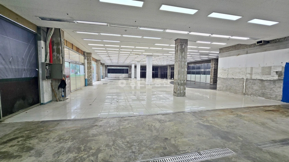 경기도 고양시 일산서구 주엽동 상가 사진 1