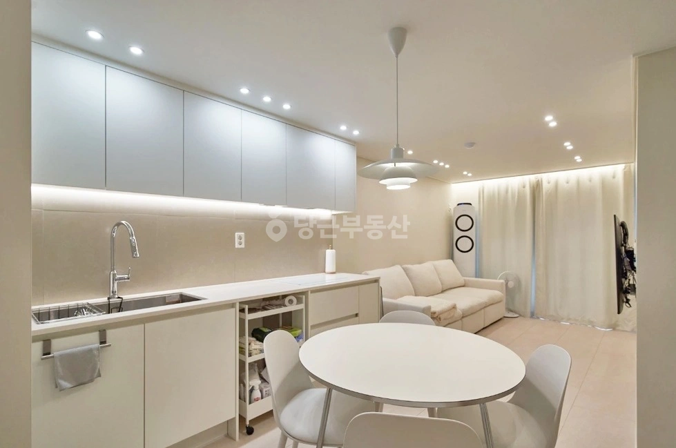 서울특별시 강동구 명일동 아파트 사진 1