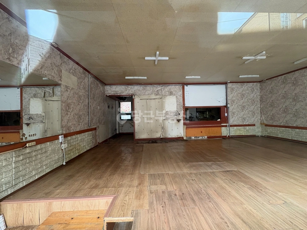 서울특별시 강남구 역삼동 상가 사진 1