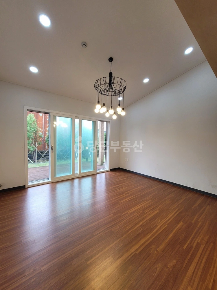 제주특별자치도 제주시 조천읍 단독/전원주택 사진 1
