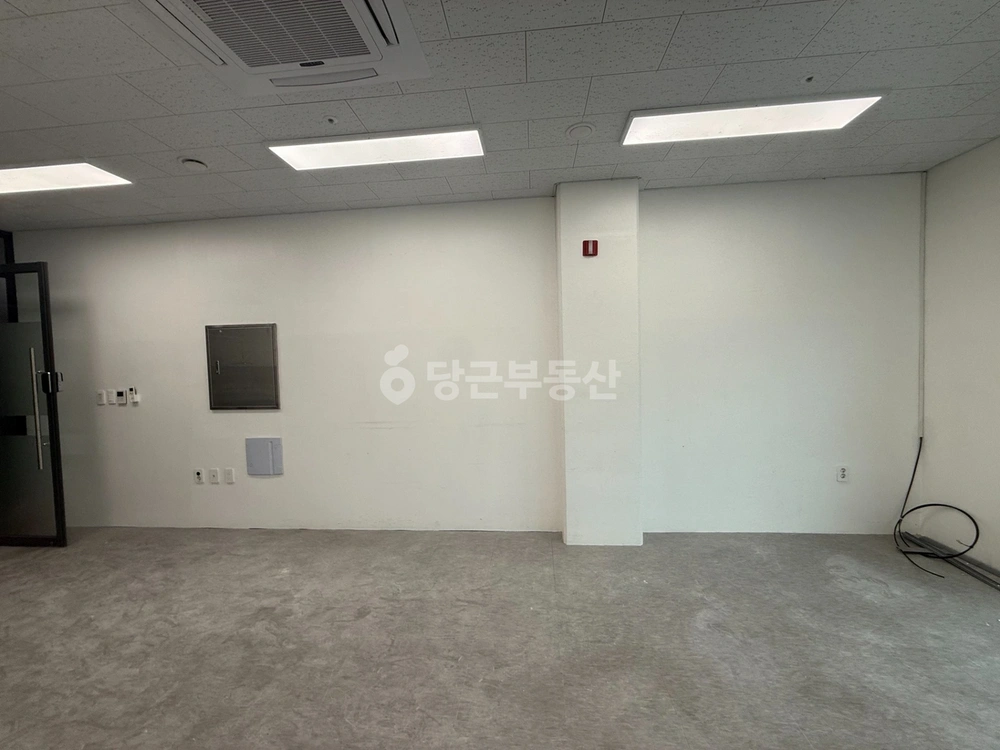 충청남도 천안시 서북구 불당동 사무실 사진 1