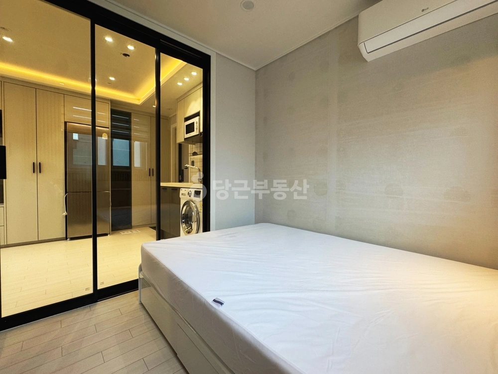 대전광역시 유성구 봉명동 원룸 사진 1
