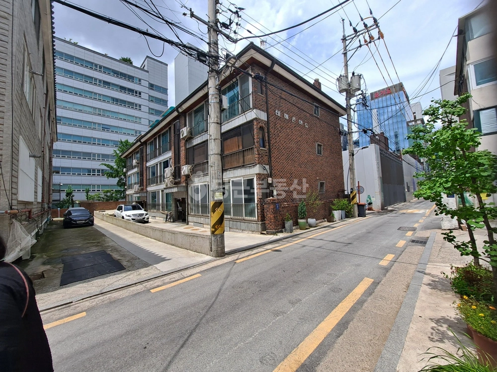 서울특별시 강남구 역삼동 빌라(투룸 이상) 사진 1