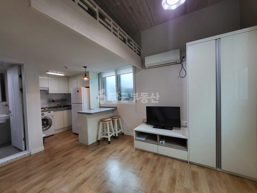 서울특별시 강남구 논현동 원룸 사진 1
