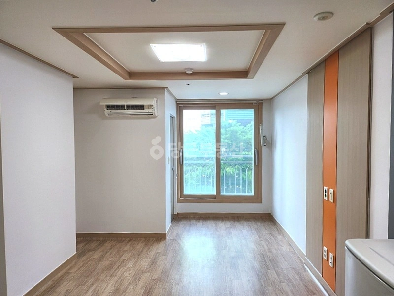 대전광역시 서구 월평동 오피스텔 사진 1