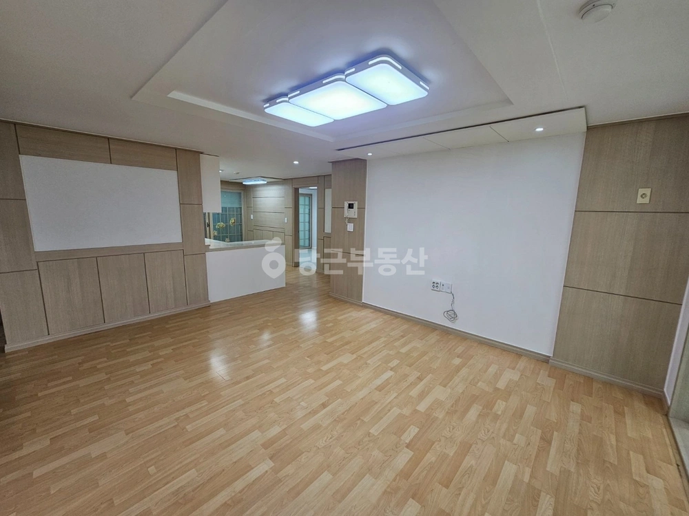 부산광역시 수영구 광안동 아파트 사진 1