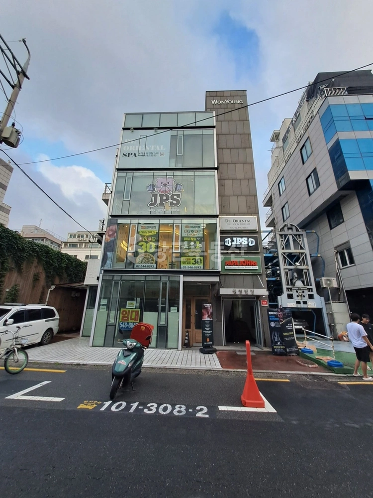 서울특별시 강남구 신사동 상가 사진 1