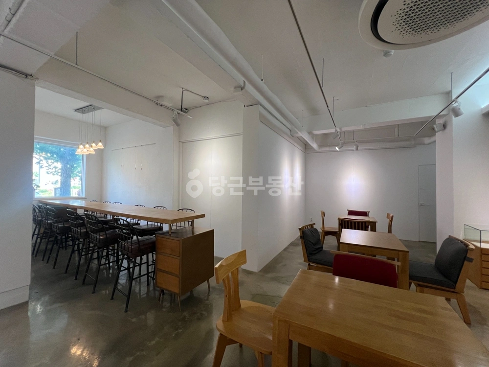 대전광역시 중구 은행동 상가 사진 1