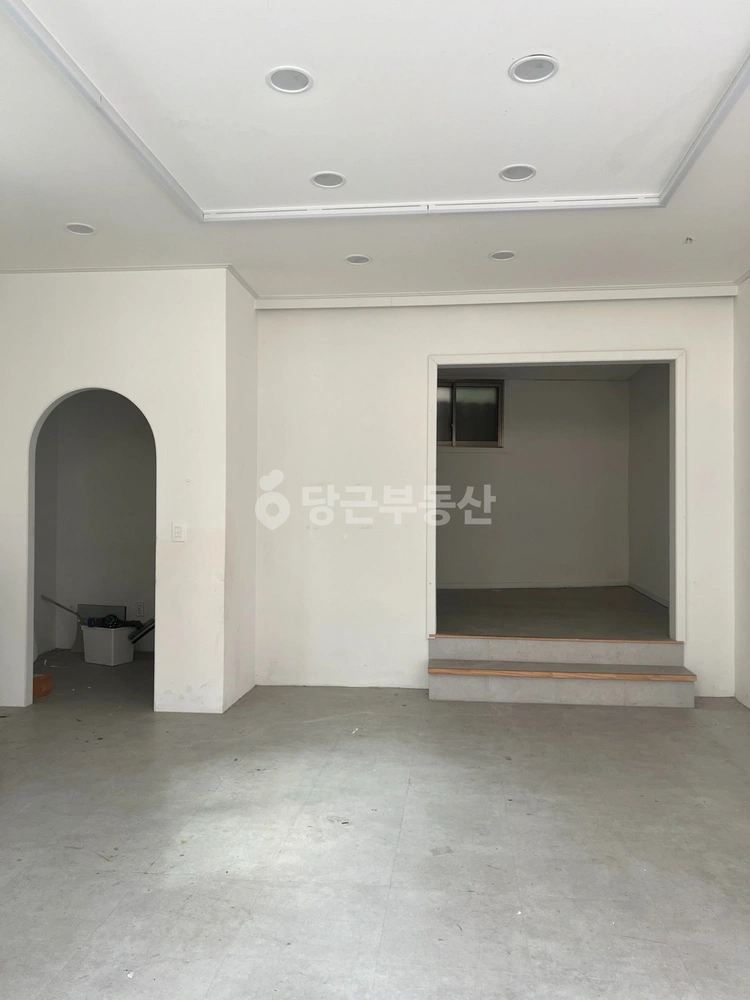 전남광주통합특별시 북구 중흥동 상가 사진 1