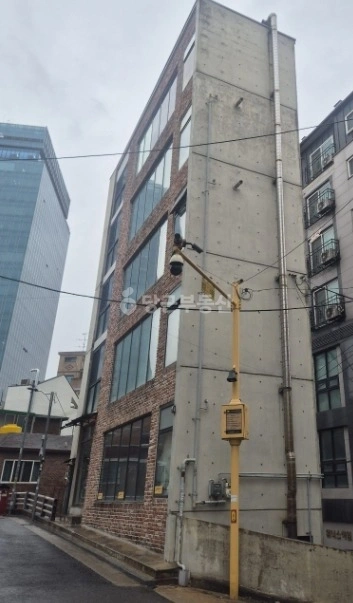 서울특별시 마포구 상암동 상가 사진 1