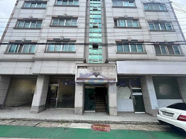 대전광역시 서구 괴정동 상가 사진 1