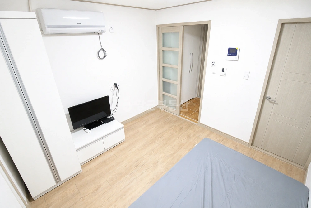 부산광역시 남구 대연동 원룸 사진 1