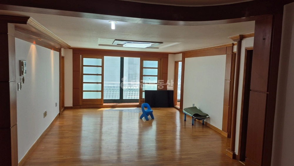 부산광역시 동래구 온천동 아파트 사진 1