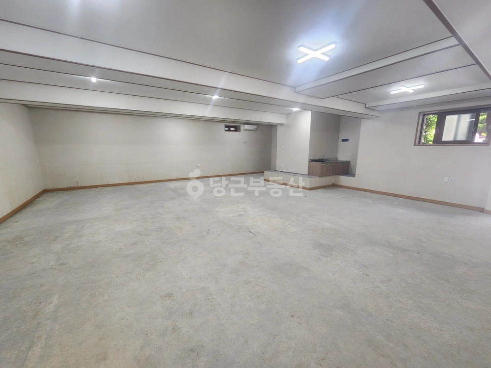 경상남도 창원시 성산구 성주동 상가 사진 1
