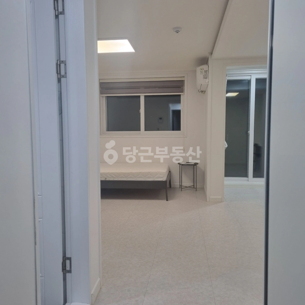 대전광역시 유성구 신성동 원룸 사진 1