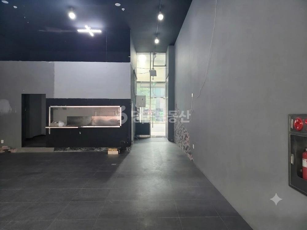 충청남도 천안시 서북구 불당동 상가 사진 1