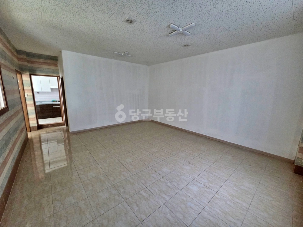 대구광역시 수성구 황금동 상가 사진 1