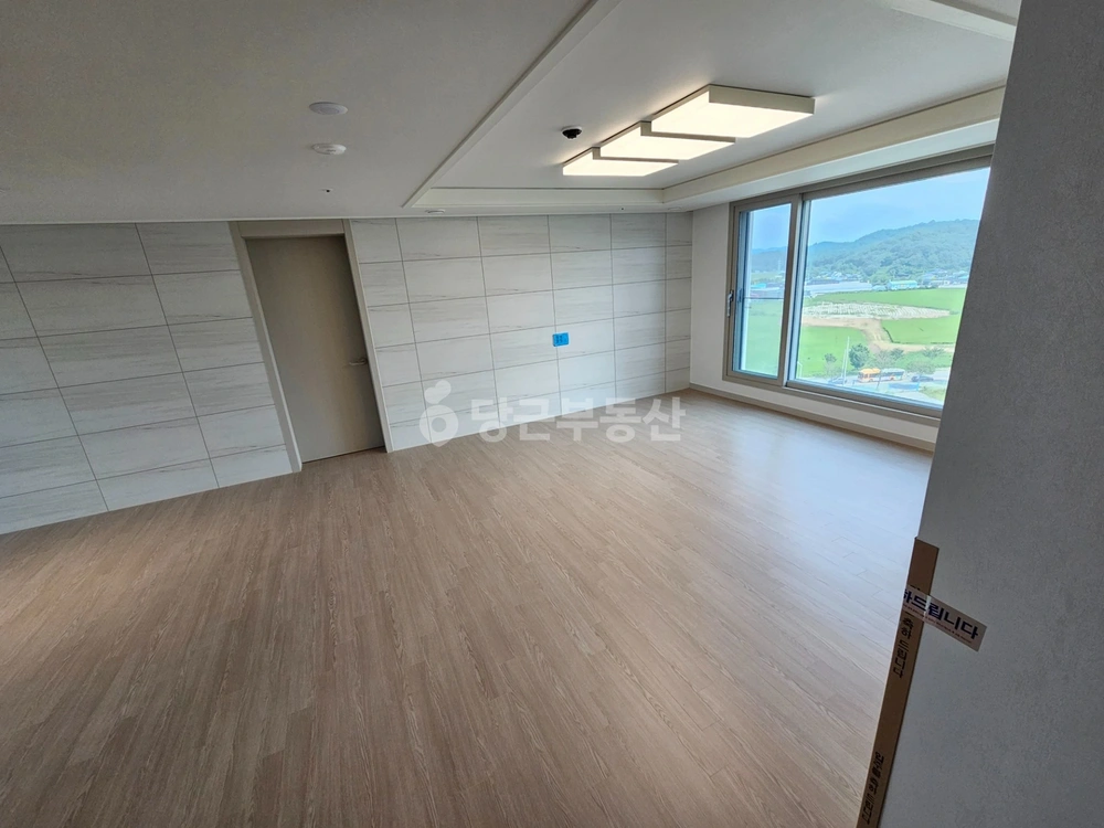 전북특별자치도 군산시 조촌동 아파트 사진 1