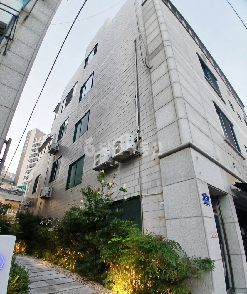 부산광역시 남구 대연동 상가 사진 1