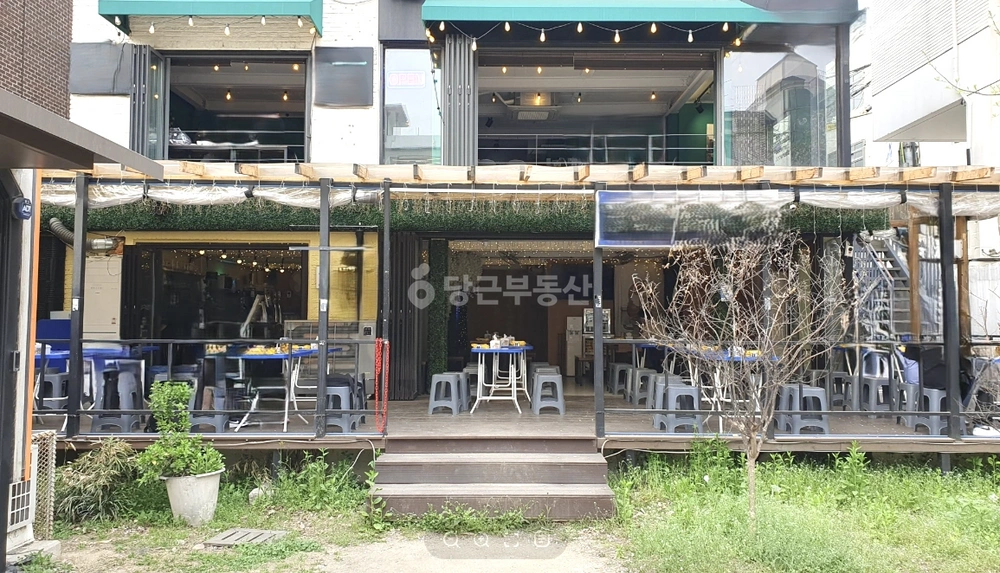 서울특별시 마포구 동교동 상가 사진 1